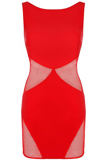 Axami, Phoenix rød kjole med sizecut er i behageligt mesh stof foroven samt trekant mønster forneden med let gennemsigtig stof i siderne.