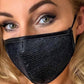Noir Handmade, Simpel maske - Noir Handmades ansigtsmaske kombinerer elastisk sort wetlook med et stilfuldt mønster. Perfekt til den moderne kvinde, der søger æstetik.